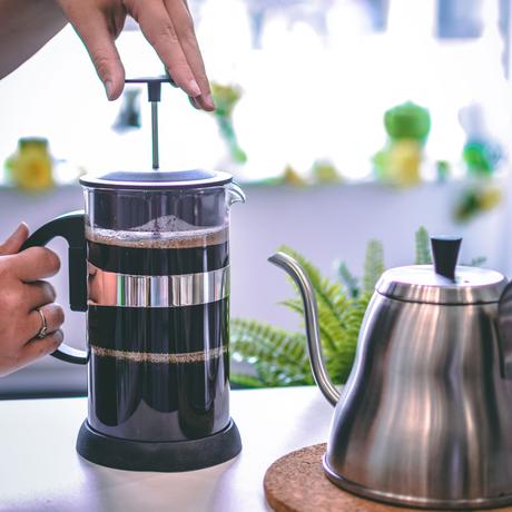 french press coffee maker, easy manual coffee brewer, coffee maker for strong coffee, tea press for loose leaf tea, colourful french press, GROSCHE Zurich