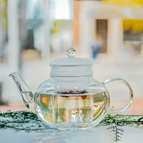 GROSCHE monaco teapot for loose leaf tea with glass infuser steeping tea in teapot