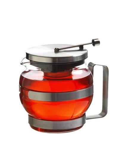 GROSCHE BUDAPEST Strainer teapot side view with tea